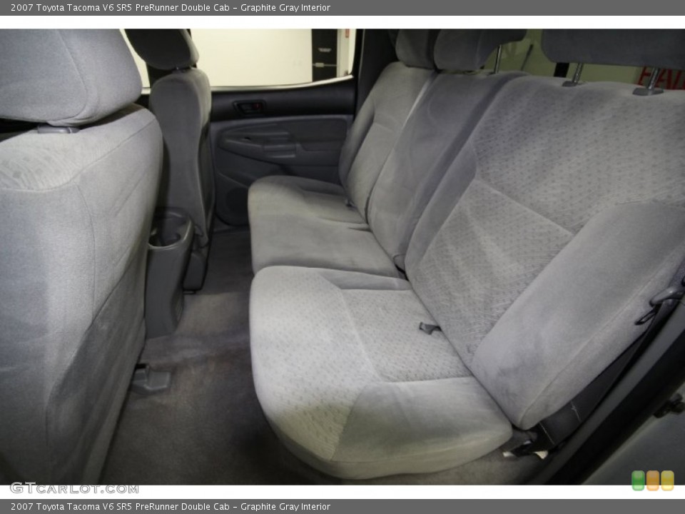 Graphite Gray Interior Photo for the 2007 Toyota Tacoma V6 SR5 PreRunner Double Cab #61651682