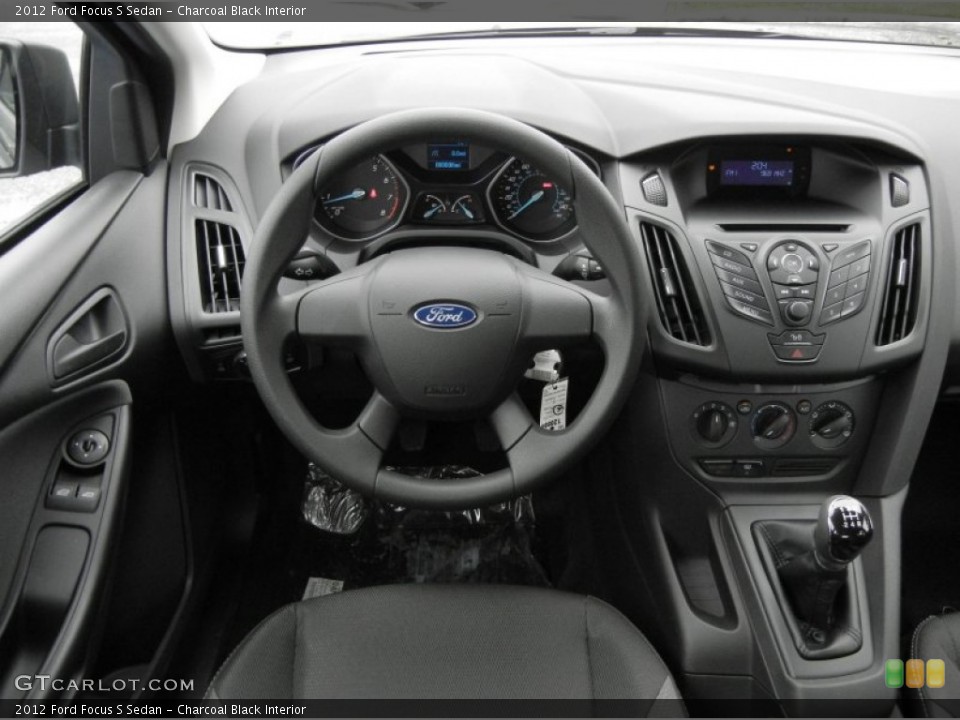 Charcoal Black Interior Dashboard for the 2012 Ford Focus S Sedan #61658107