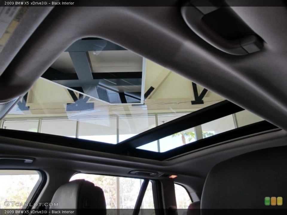 Black Interior Sunroof for the 2009 BMW X5 xDrive30i #61662899