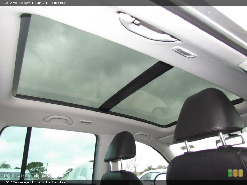 Black Interior Sunroof for the 2012 Volkswagen Tiguan SEL #61667256