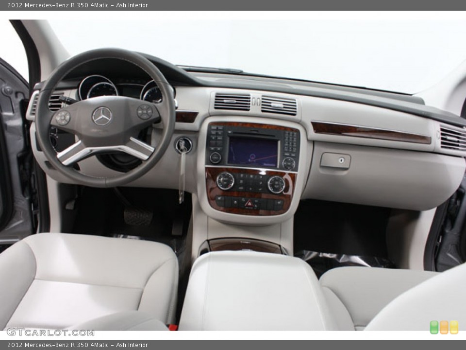 Ash Interior Dashboard for the 2012 Mercedes-Benz R 350 4Matic #61669096