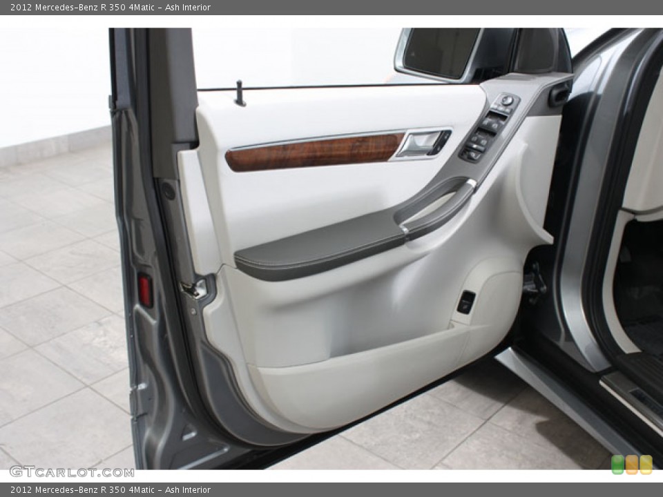 Ash Interior Door Panel for the 2012 Mercedes-Benz R 350 4Matic #61669161
