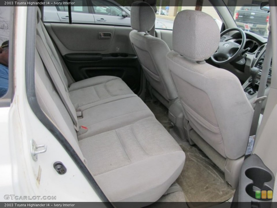 Ivory Interior Rear Seat for the 2003 Toyota Highlander I4 #61673551