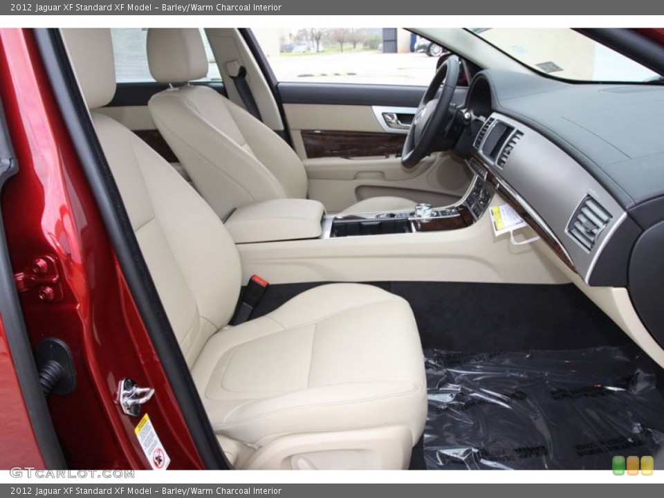 Barley/Warm Charcoal Interior Photo for the 2012 Jaguar XF  #61689943