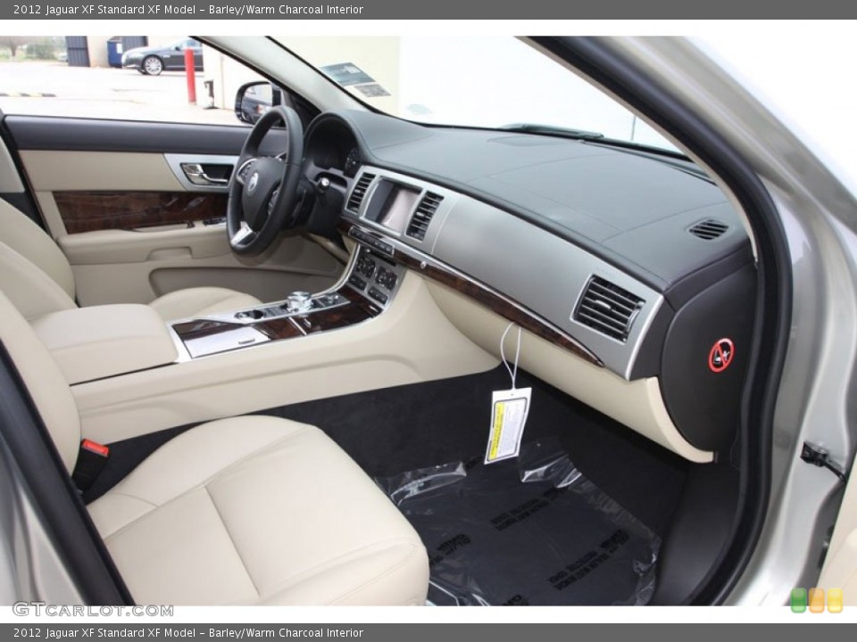 Barley/Warm Charcoal Interior Photo for the 2012 Jaguar XF  #61690408