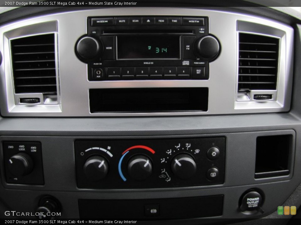 Medium Slate Gray Interior Controls for the 2007 Dodge Ram 3500 SLT Mega Cab 4x4 #61696484