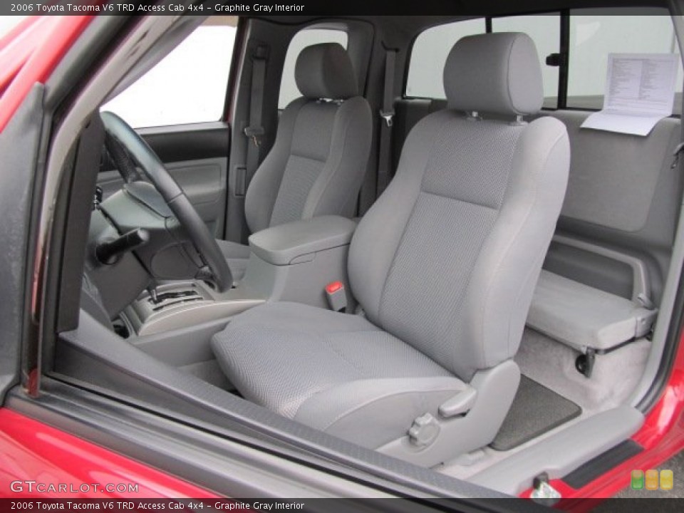 Graphite Gray Interior Photo for the 2006 Toyota Tacoma V6 TRD Access Cab 4x4 #61706200