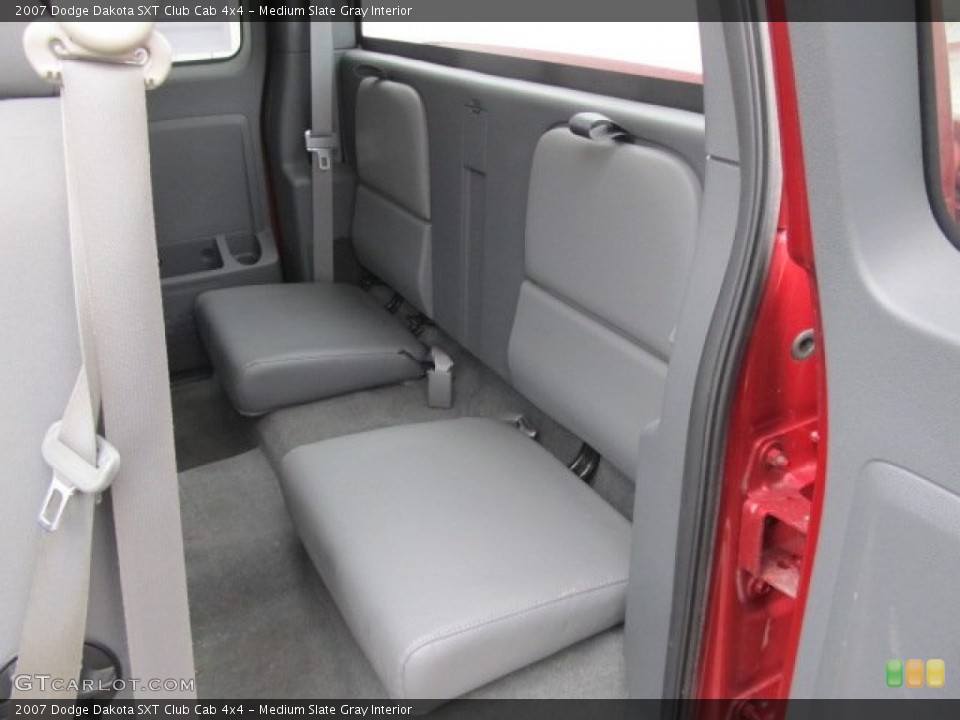 Medium Slate Gray Interior Photo for the 2007 Dodge Dakota SXT Club Cab 4x4 #61708164