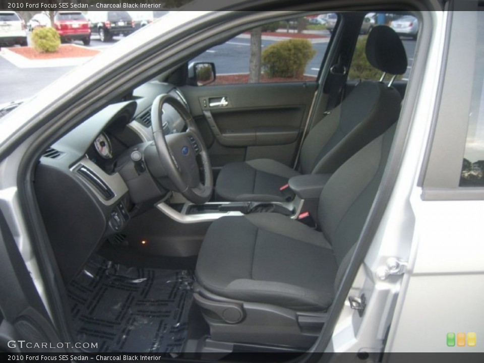 Charcoal Black Interior Photo for the 2010 Ford Focus SES Sedan #61713390