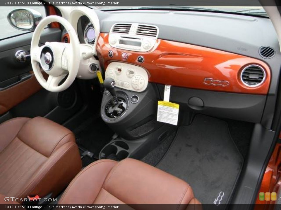 Pelle Marrone/Avorio (Brown/Ivory) Interior Dashboard for the 2012 Fiat 500 Lounge #61720827