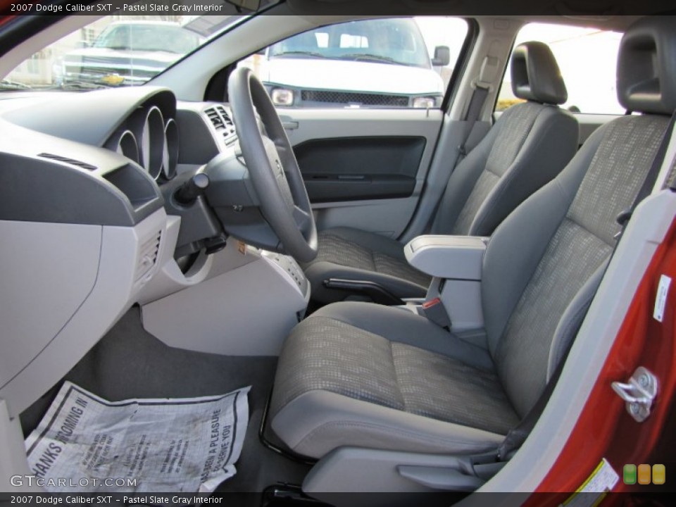 Pastel Slate Gray Interior Photo for the 2007 Dodge Caliber SXT #61721307