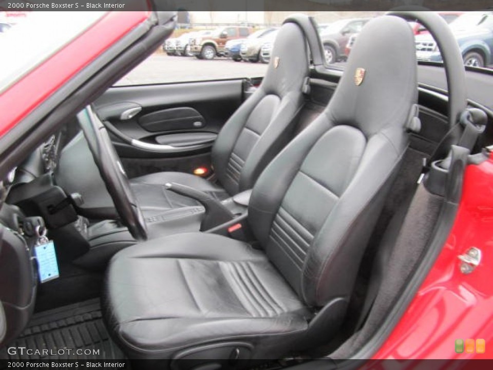 Black Interior Photo for the 2000 Porsche Boxster S #61724113