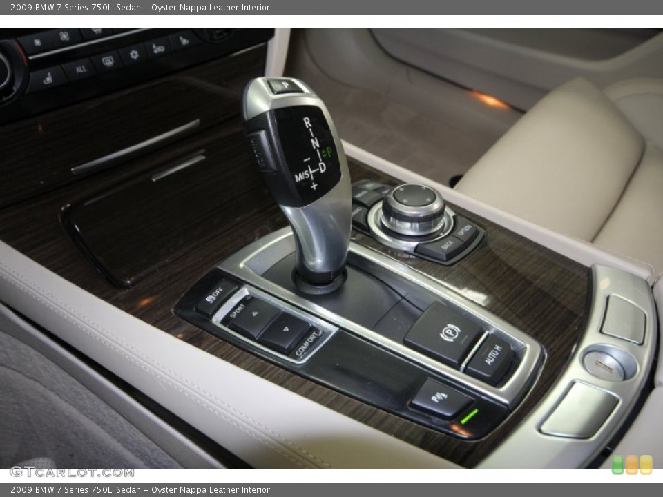 Oyster Nappa Leather Interior Transmission for the 2009 BMW 7 Series 750Li Sedan #61728969