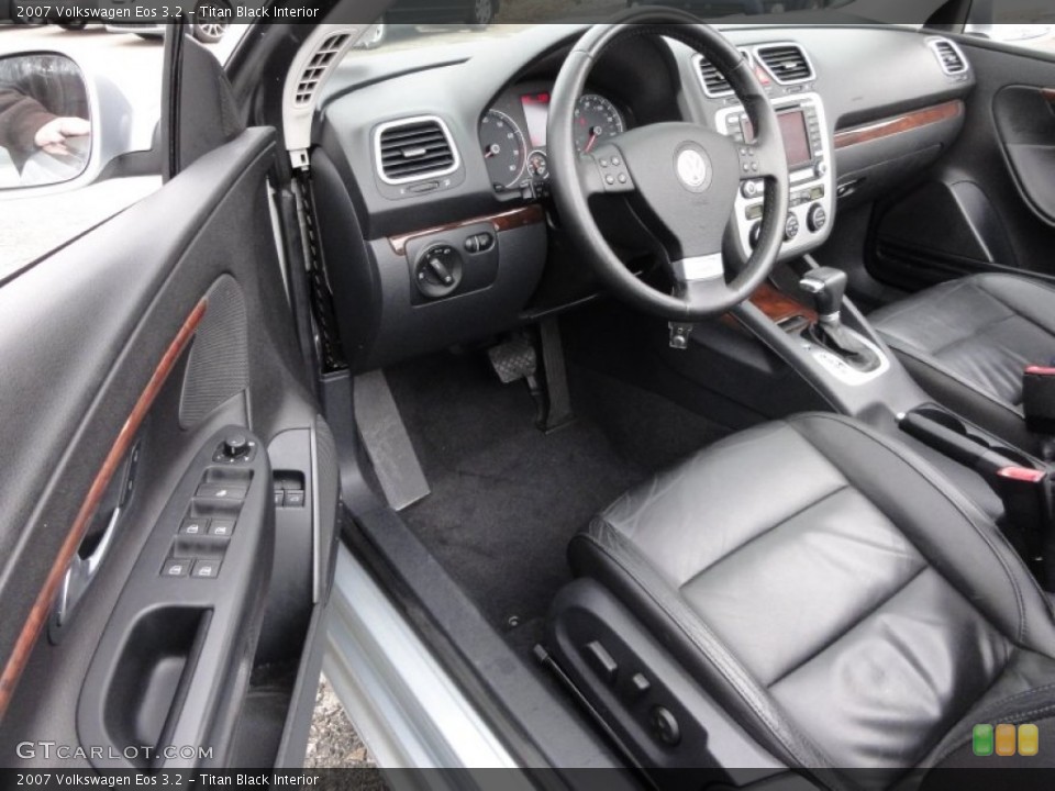 Titan Black Interior Photo for the 2007 Volkswagen Eos 3.2 #61736454