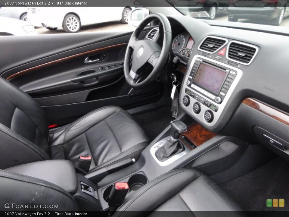 Titan Black Interior Photo for the 2007 Volkswagen Eos 3.2 #61736508