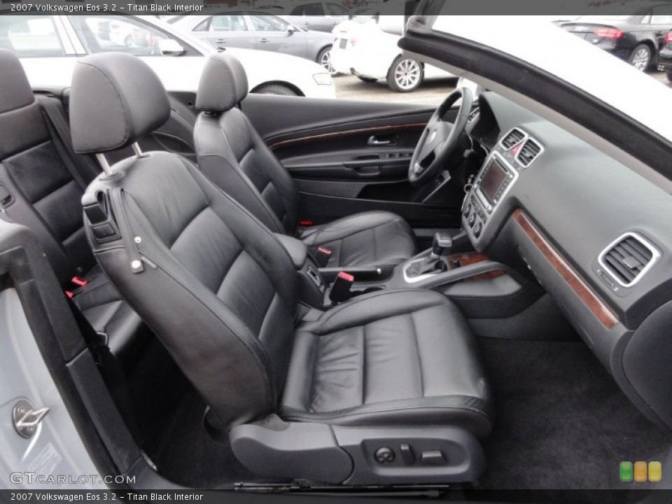 Titan Black Interior Front Seat for the 2007 Volkswagen Eos 3.2 #61736517