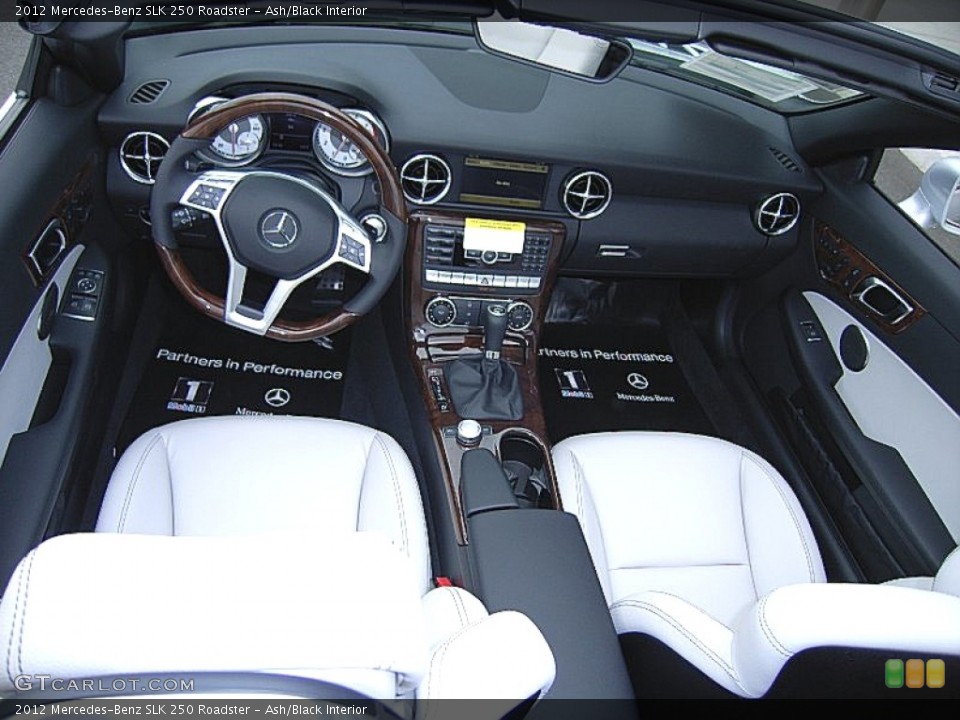 Ash Black Interior Photo For The 2012 Mercedes Benz Slk 250