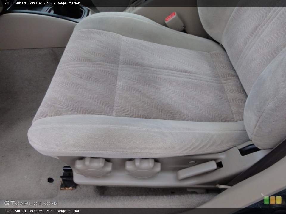 Beige Interior Front Seat for the 2001 Subaru Forester 2.5 S #61741322