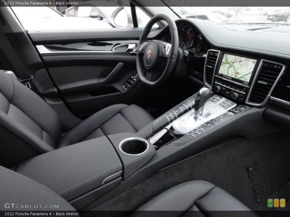 Black Interior Photo for the 2012 Porsche Panamera 4 #61743654