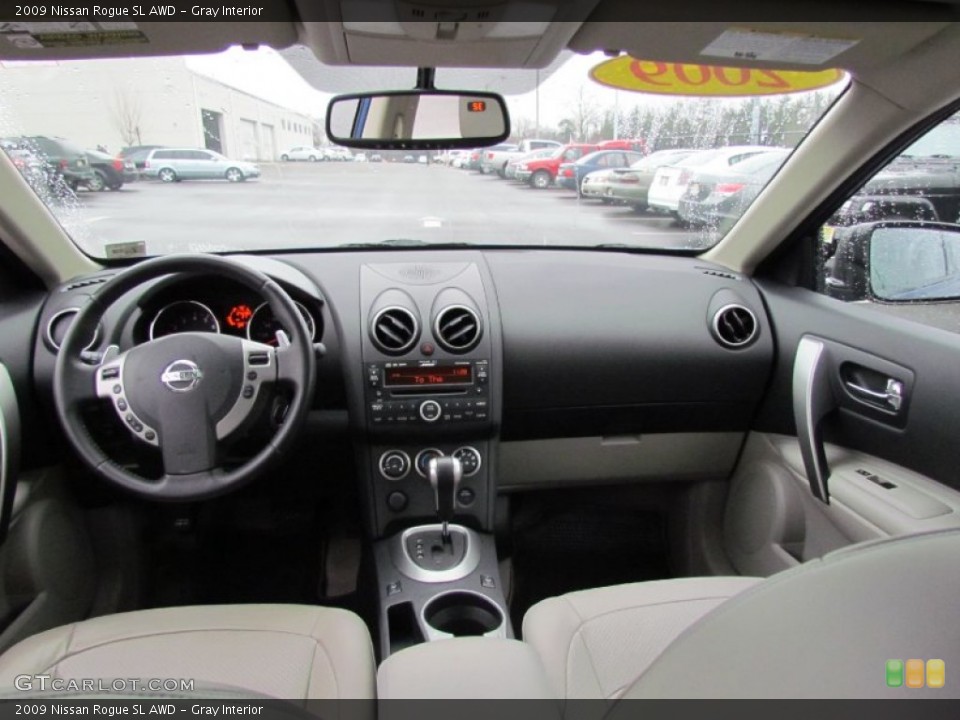 Gray Interior Photo for the 2009 Nissan Rogue SL AWD #61743973
