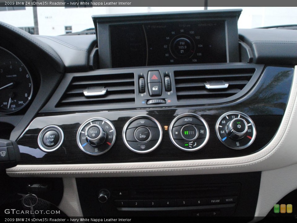 Ivory White Nappa Leather Interior Controls for the 2009 BMW Z4 sDrive35i Roadster #61745935
