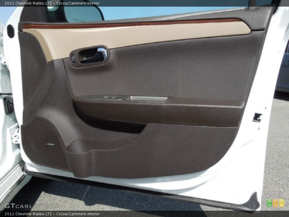 Cocoa/Cashmere Interior Door Panel for the 2011 Chevrolet Malibu LTZ #61754057