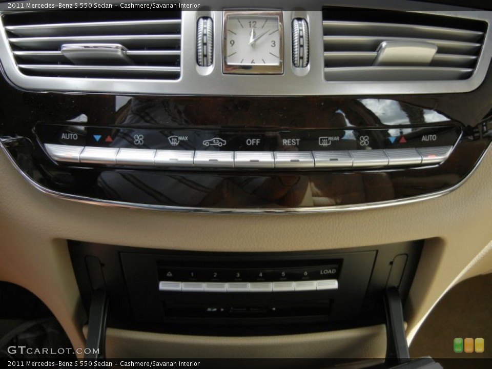 Cashmere/Savanah Interior Controls for the 2011 Mercedes-Benz S 550 Sedan #61776683