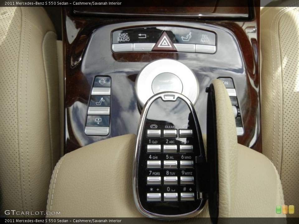 Cashmere/Savanah Interior Controls for the 2011 Mercedes-Benz S 550 Sedan #61776693