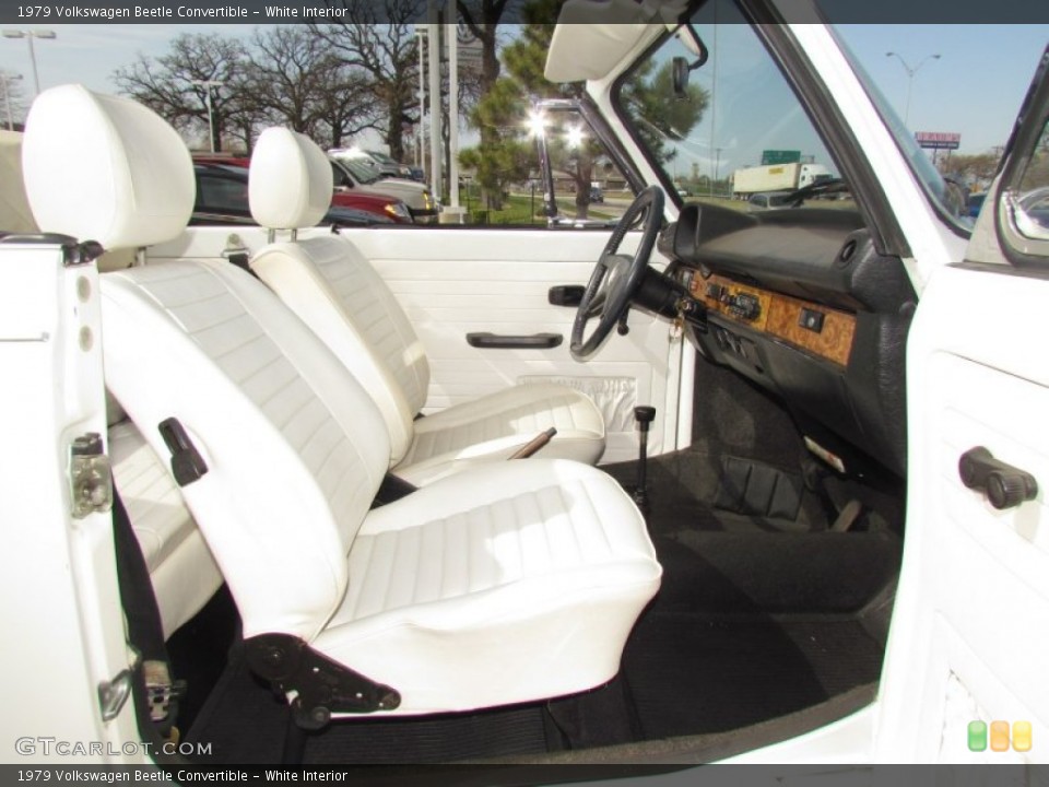 White Interior Photo for the 1979 Volkswagen Beetle Convertible #61779143