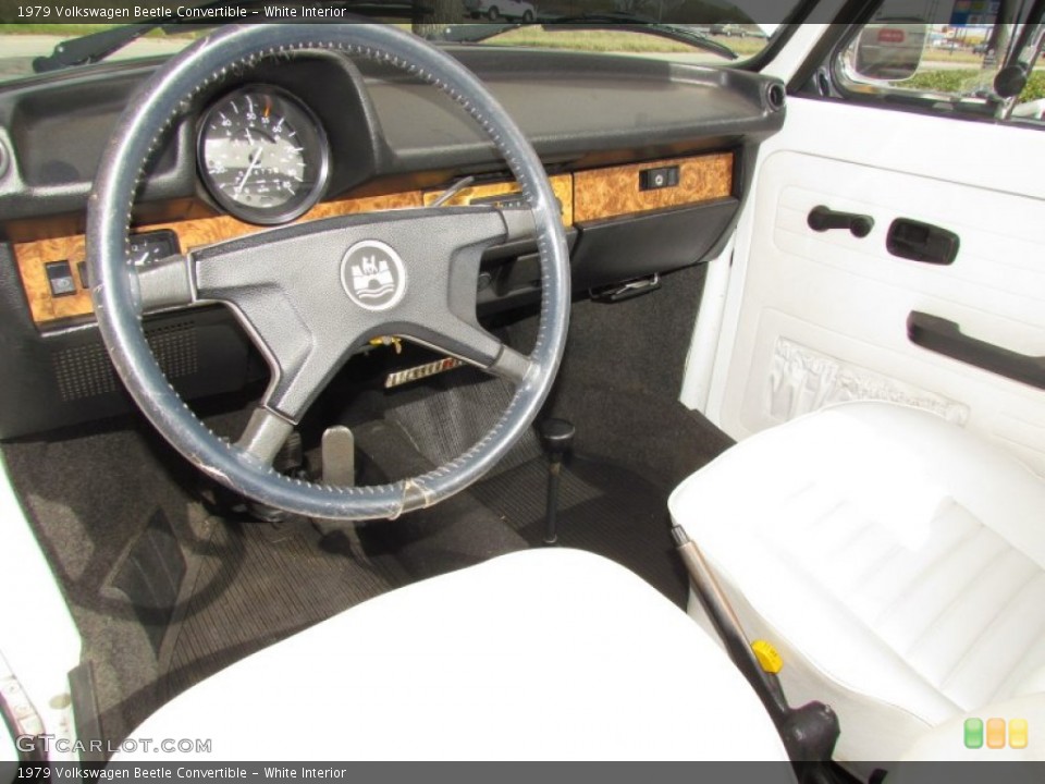 White Interior Photo for the 1979 Volkswagen Beetle Convertible #61779197