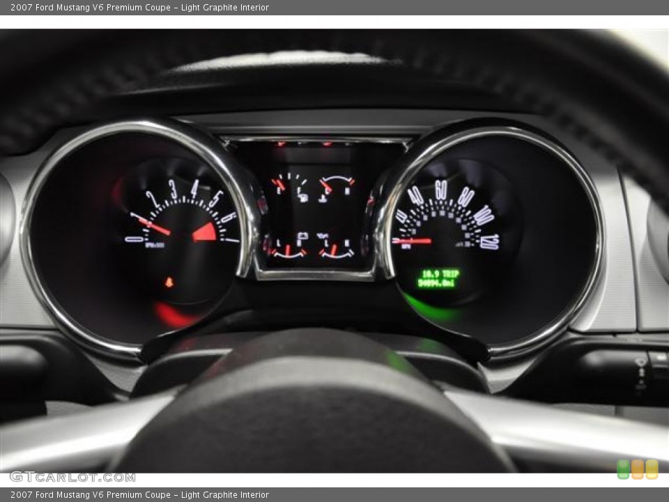 Light Graphite Interior Gauges for the 2007 Ford Mustang V6 Premium Coupe #61782944