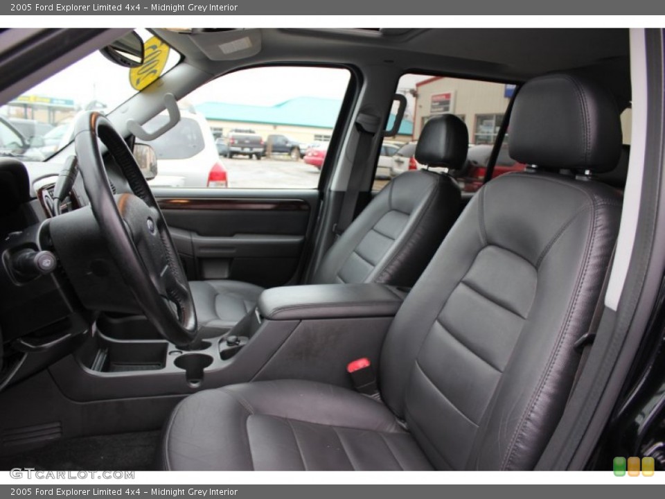 Midnight Grey Interior Photo for the 2005 Ford Explorer Limited 4x4 #61801916