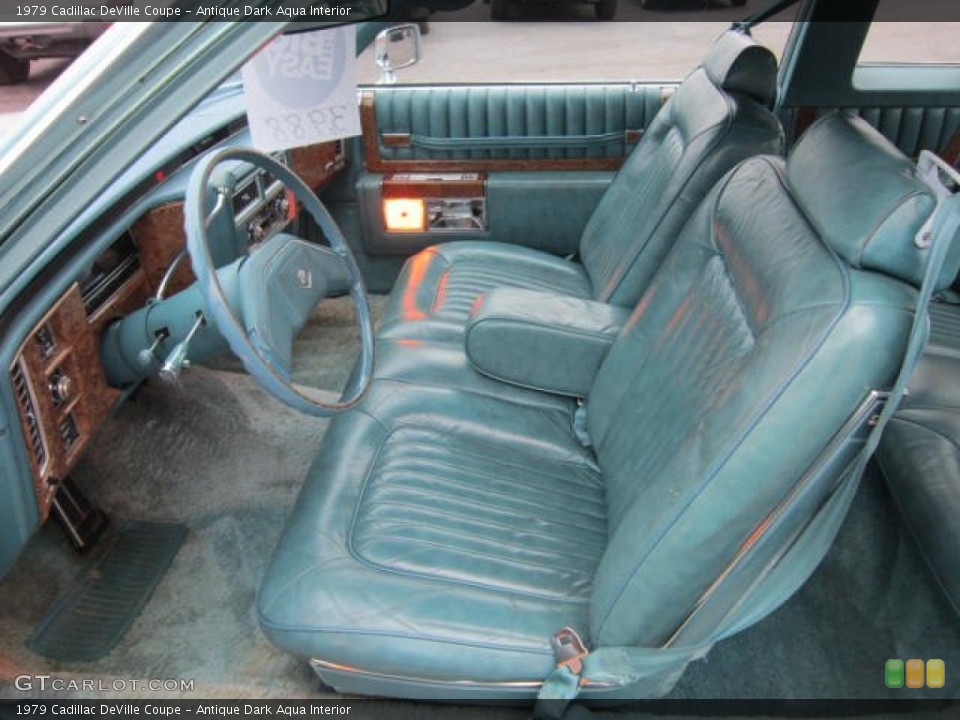 Antique Dark Aqua 1979 Cadillac DeVille Interiors