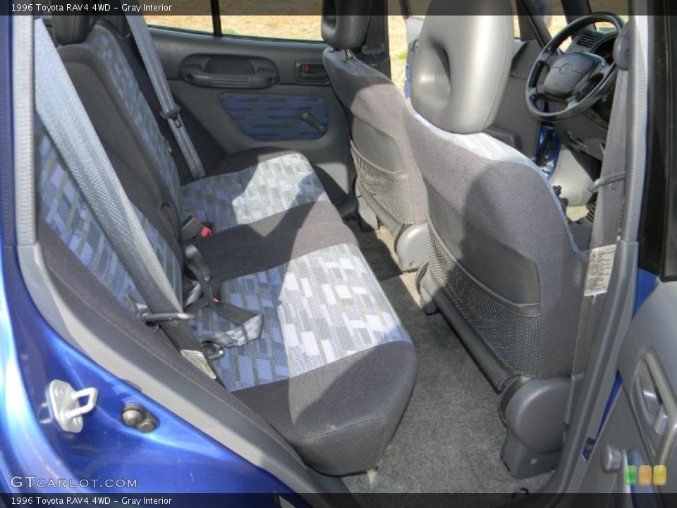 Gray Interior Photo for the 1996 Toyota RAV4 4WD #61843191