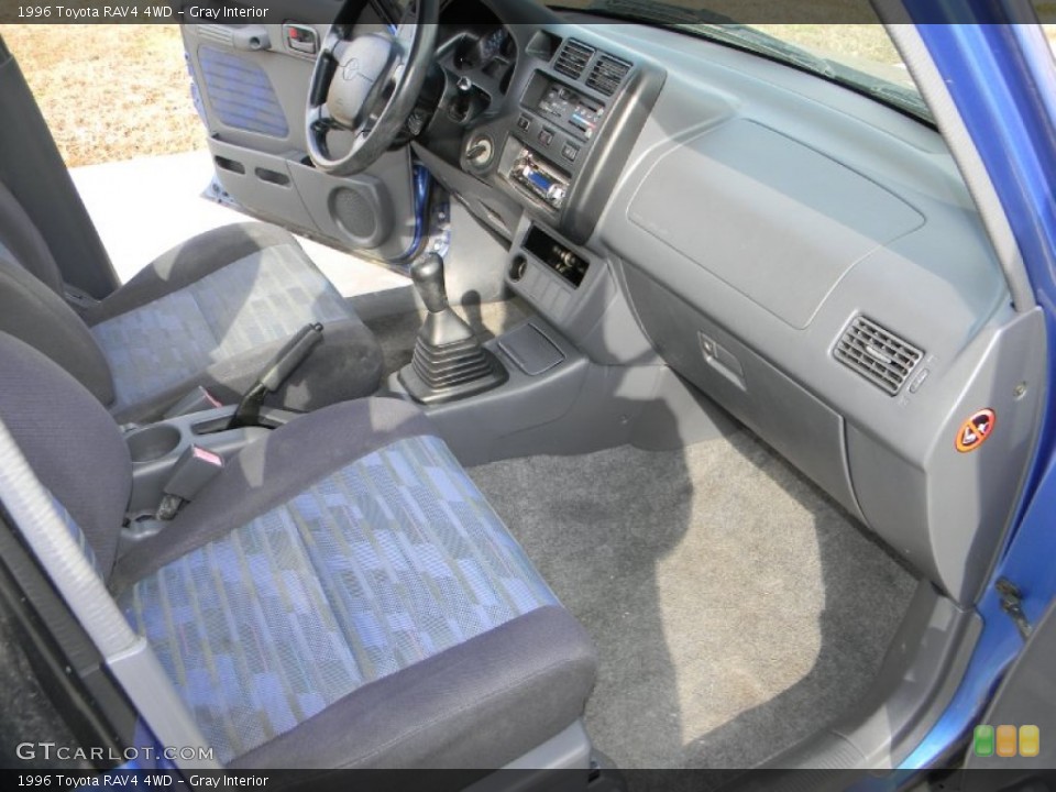 Gray Interior Photo for the 1996 Toyota RAV4 4WD #61843200