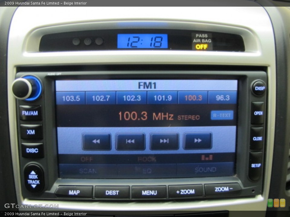 Beige Interior Audio System for the 2009 Hyundai Santa Fe Limited #61853395