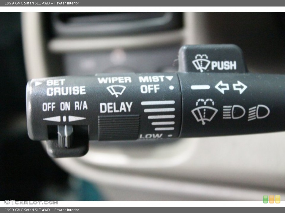 Pewter Interior Controls for the 1999 GMC Safari SLE AWD #61855378