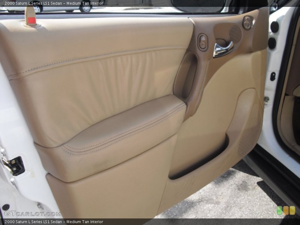 Medium Tan Interior Door Panel for the 2000 Saturn L Series LS1 Sedan #61859103