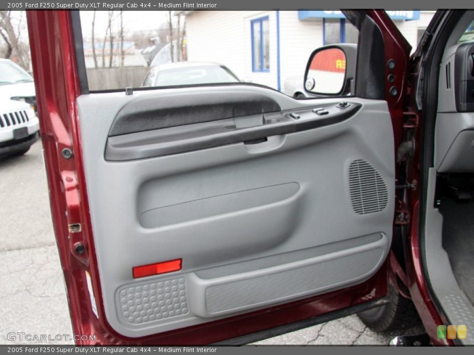 Medium Flint Interior Door Panel for the 2005 Ford F250 Super Duty XLT Regular Cab 4x4 #61860519