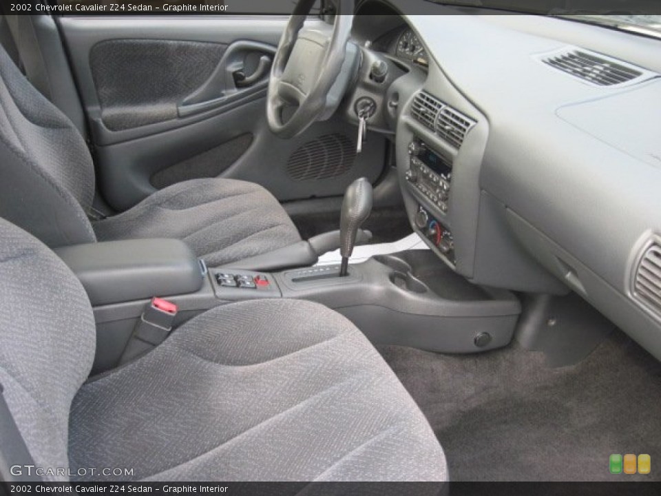 Graphite Interior Photo for the 2002 Chevrolet Cavalier Z24 Sedan #61869495
