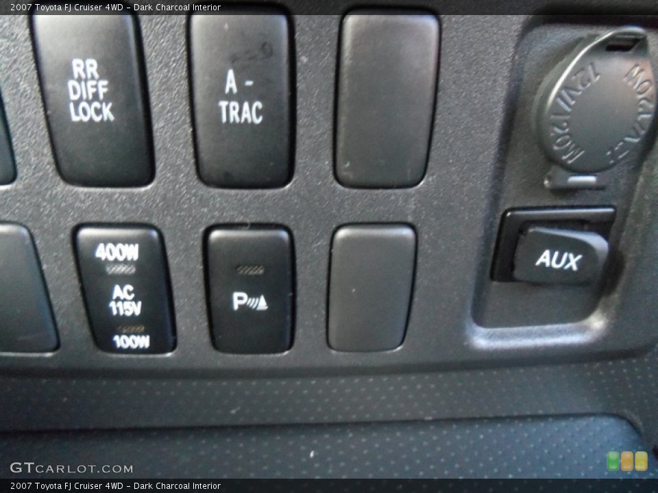 Dark Charcoal Interior Controls for the 2007 Toyota FJ Cruiser 4WD #61871700