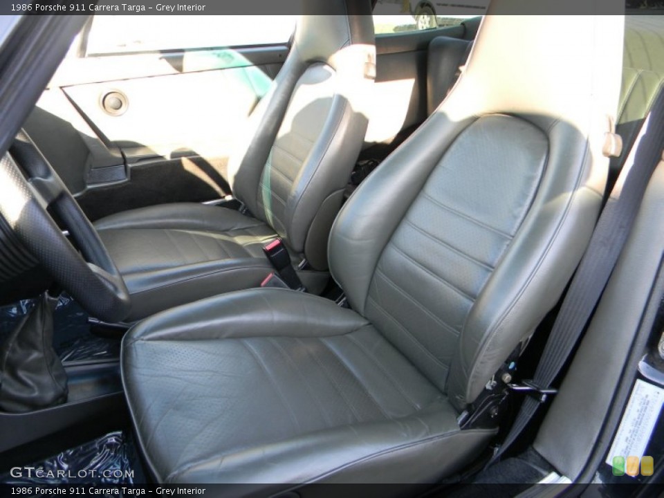 Grey 1986 Porsche 911 Interiors