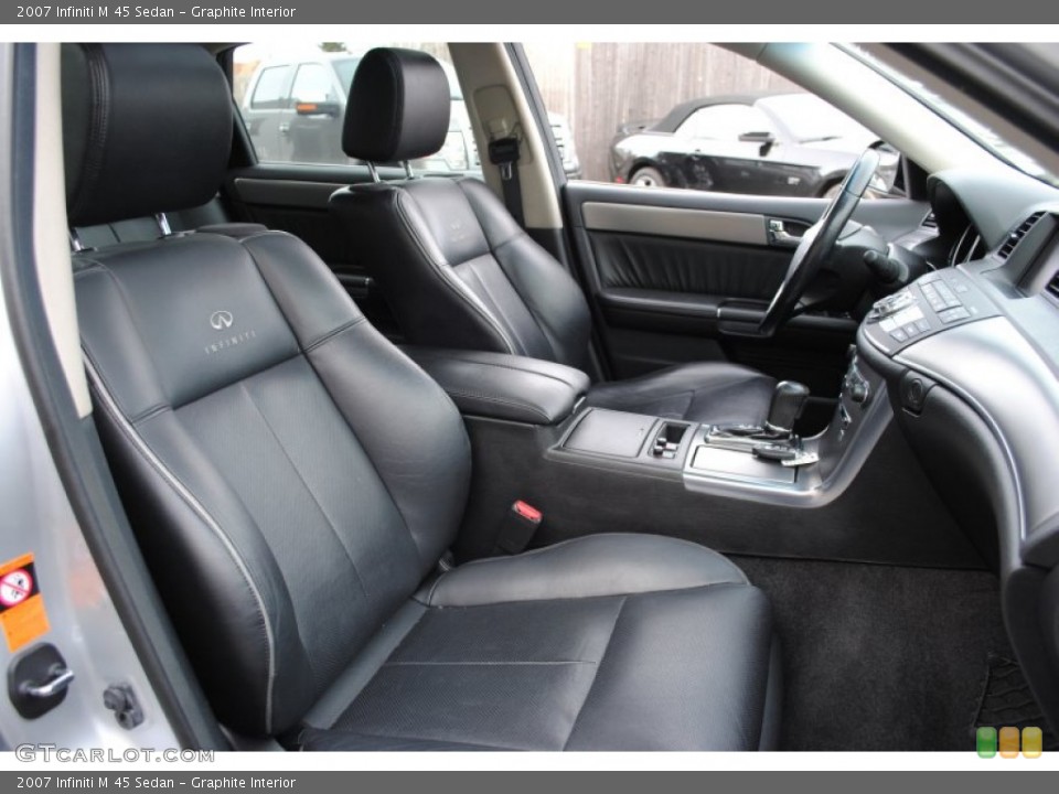 Graphite Interior Photo for the 2007 Infiniti M 45 Sedan #61886214