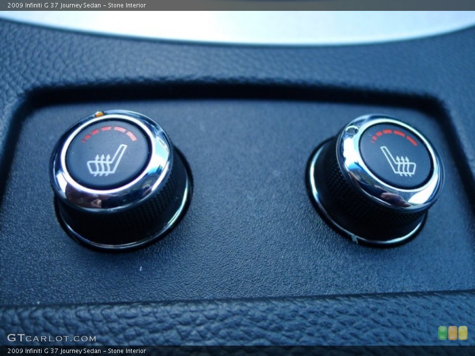 Stone Interior Controls for the 2009 Infiniti G 37 Journey Sedan #61895253
