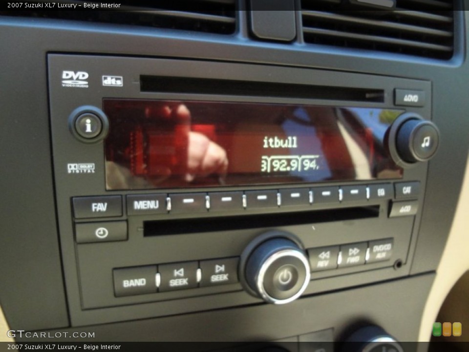 Beige Interior Audio System for the 2007 Suzuki XL7 Luxury #61898541