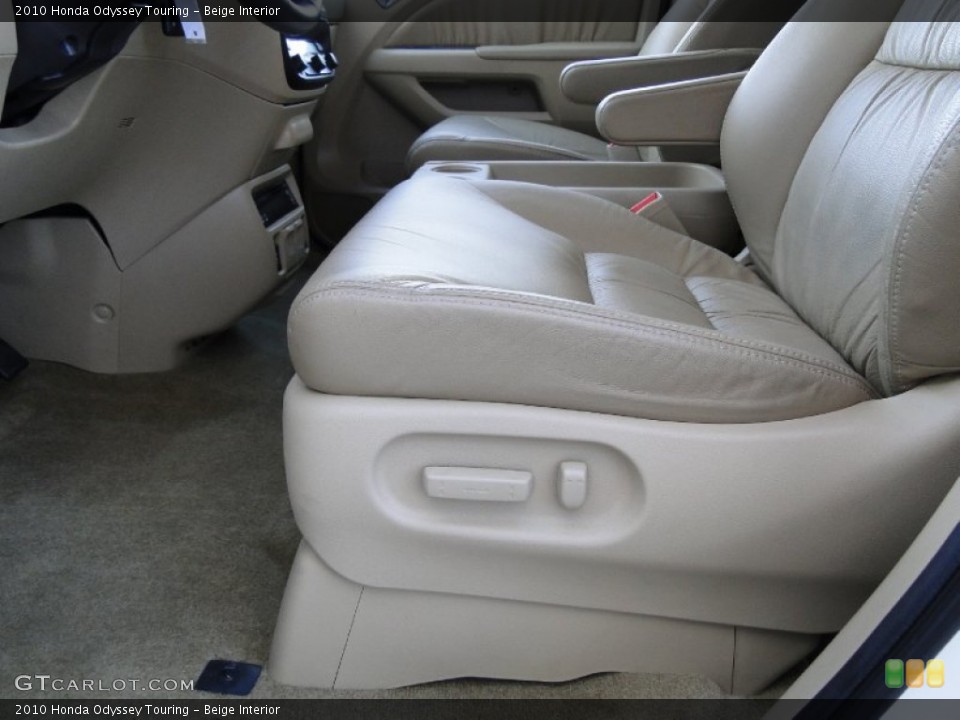 Beige Interior Front Seat for the 2010 Honda Odyssey Touring #61953522