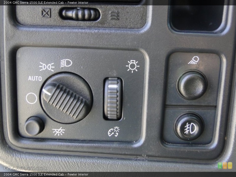 Pewter Interior Controls for the 2004 GMC Sierra 1500 SLE Extended Cab #61953968