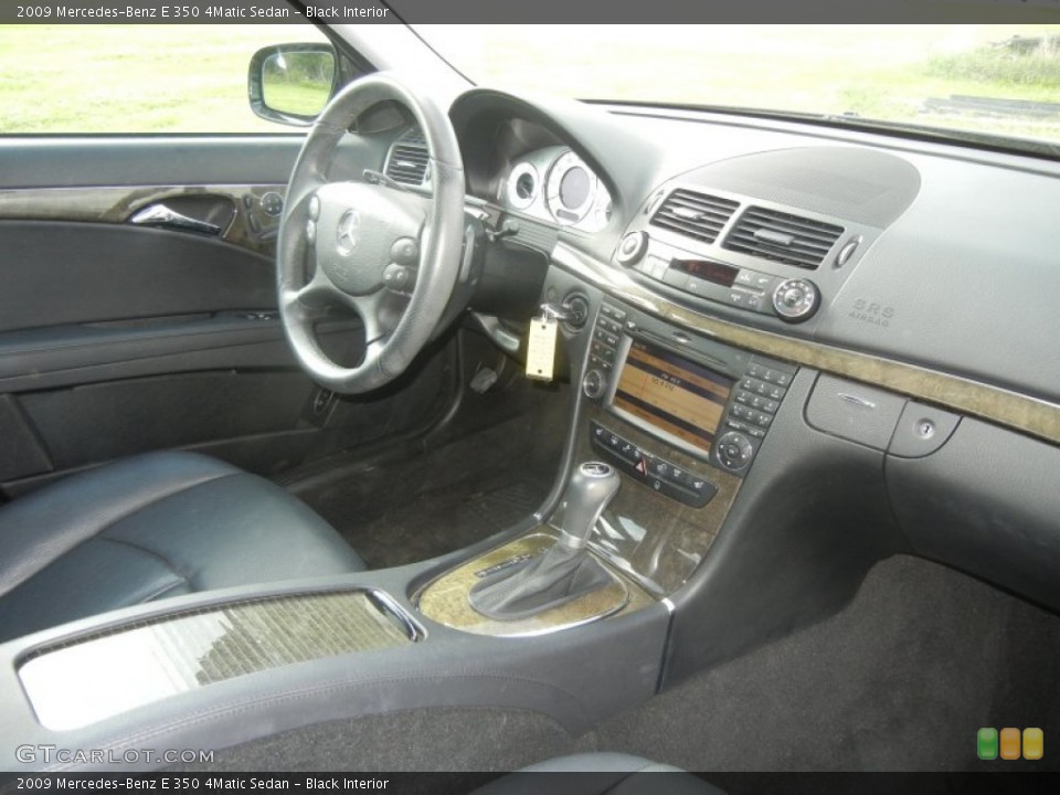 Black Interior Photo for the 2009 Mercedes-Benz E 350 4Matic Sedan #61971111