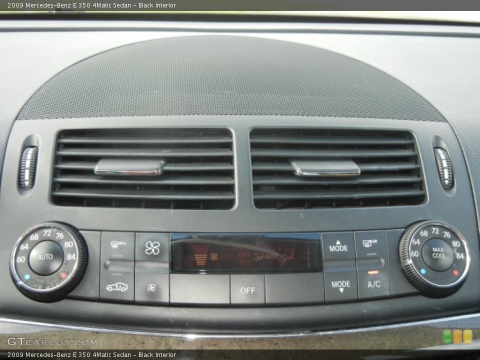 Black Interior Controls for the 2009 Mercedes-Benz E 350 4Matic Sedan #61971249