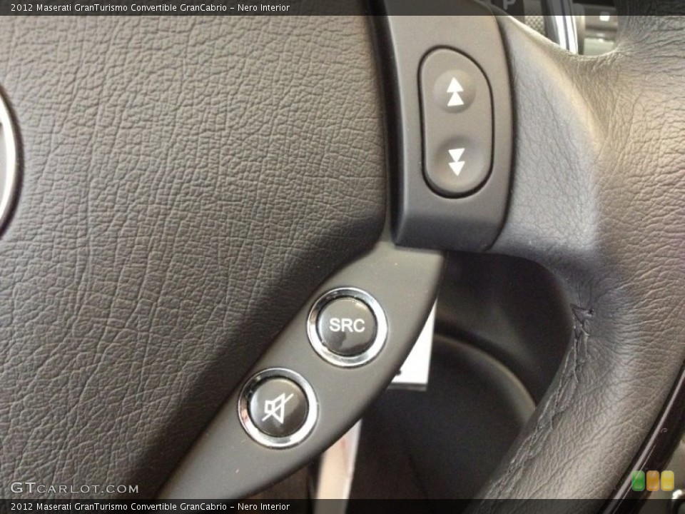 Nero Interior Controls for the 2012 Maserati GranTurismo Convertible GranCabrio #61996470